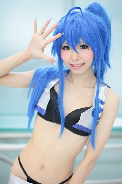 【エロ画像】激カワコスプレイヤーの確実に(*´Д`)ﾊｧﾊｧ出来る写真集めたったーｗ 01